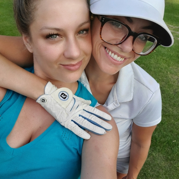 NWT & GUC Comfy pieces, and I ❤️ buying bundles! - Picture 6 of 14